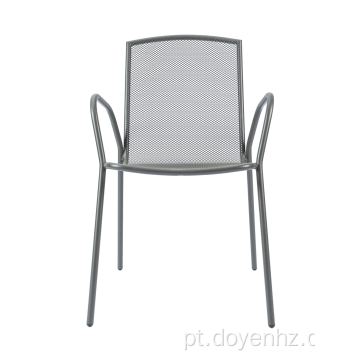 ArmChair de malha de metal ao ar livre